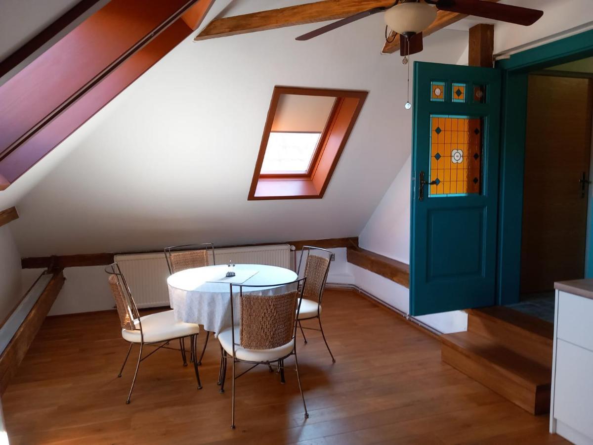 Roof Apartment Ztracena Olomouc Exterior photo